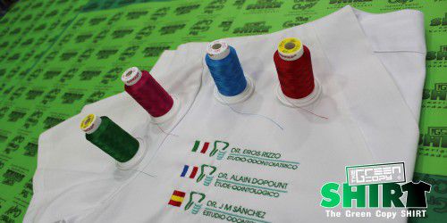 Bordado Textil de Batas Pijamas Ropa Laboral para Odontología Serigrafía | The Green Copy SHIRT| Villanueva de la Cañada MADRID | 918157760 |