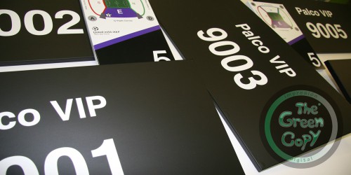 Vinilo Adhesivo Placas Chapas Metacrilatos para Palco Real Madrid | The Green Copy SHIRT| Villanueva de la Cañada MADRID | 918157760 |